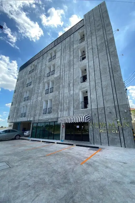 Лам-Лук-Ка: Newman Hotel Donmuang