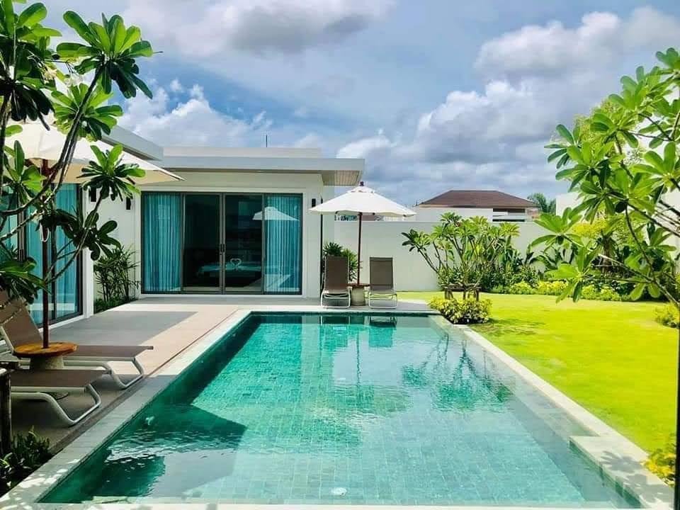 Тхаланг: Escape Villas