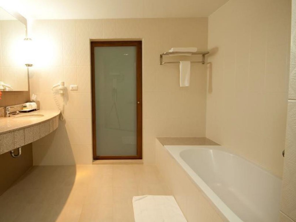 Бангкок: Dynasty Grande Hotel