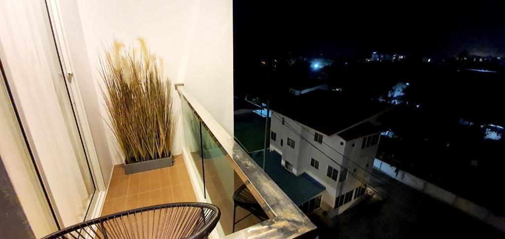 Чонбури: Sweet Seaview near beach & Toproop swimming pool