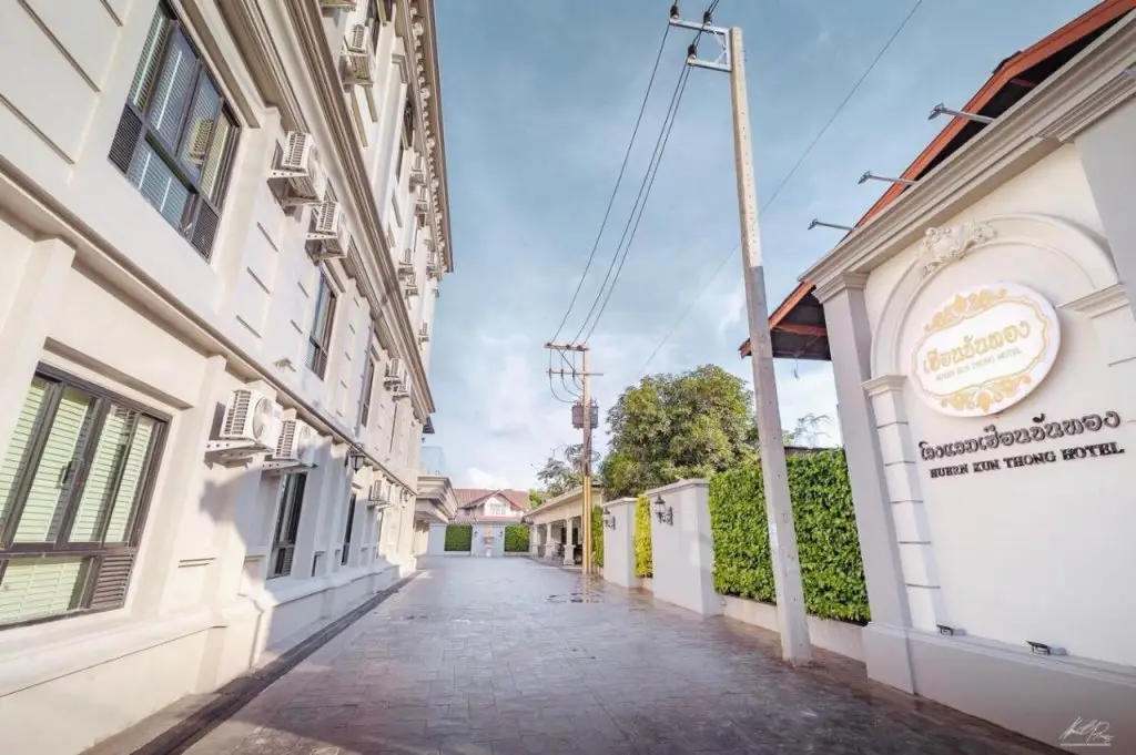 Фрае: Huern Kan Thong Hotel