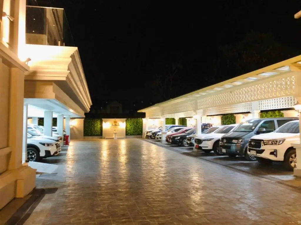 Фрае: Huern Kan Thong Hotel