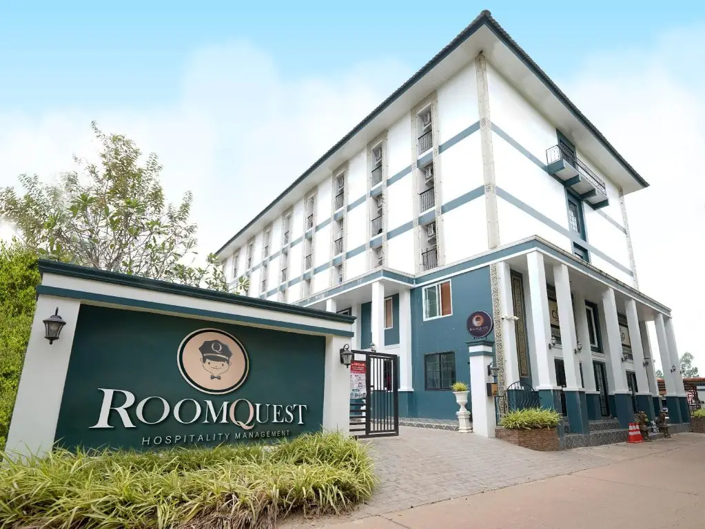 Тха Тум: RoomQuest Rojana Industrial Estate Prachinburi