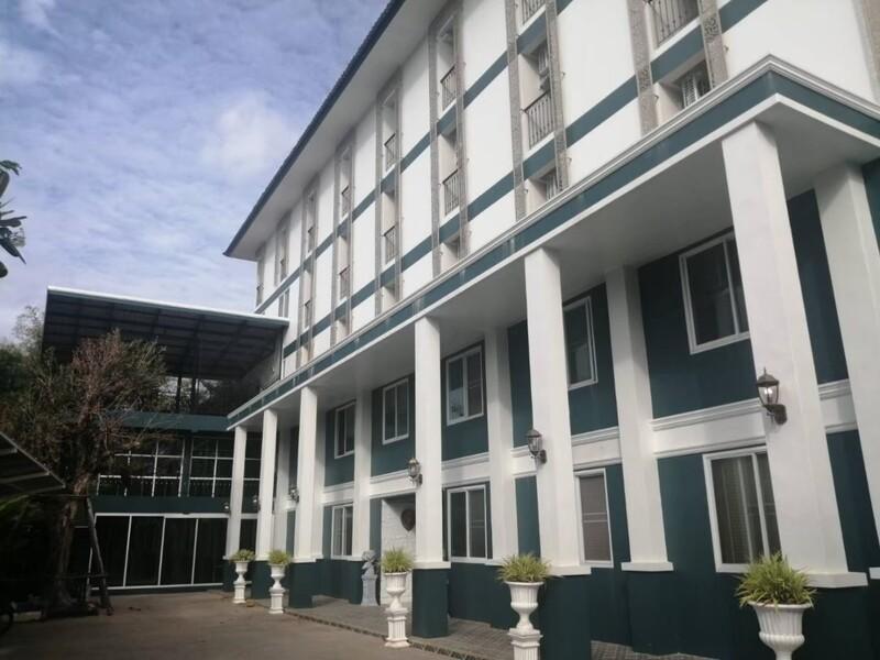 Тха Тум: RoomQuest Rojana Industrial Estate Prachinburi