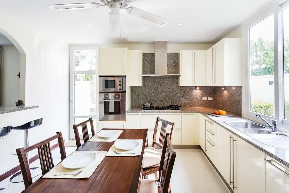 Тхаланг: Baan Kaja Villa by Lofty