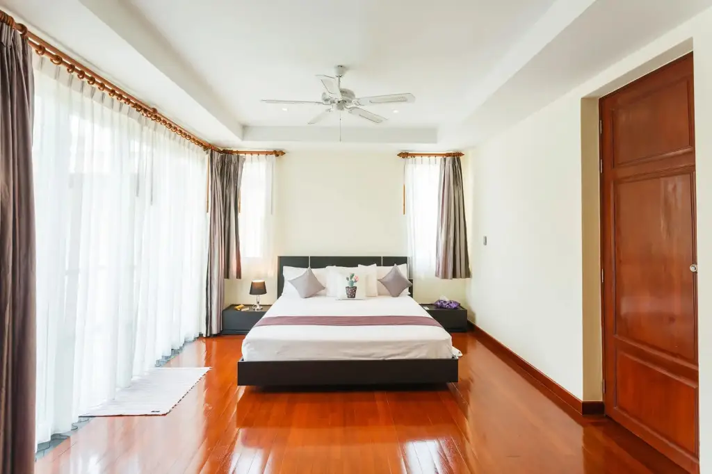 Тхаланг: Baan Kaja Villa by Lofty
