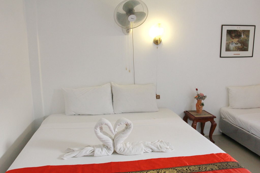 Муанг: JJ Guesthouse