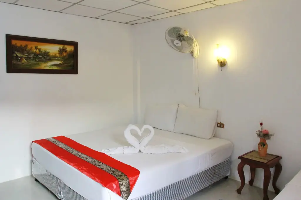Муанг: JJ Guesthouse