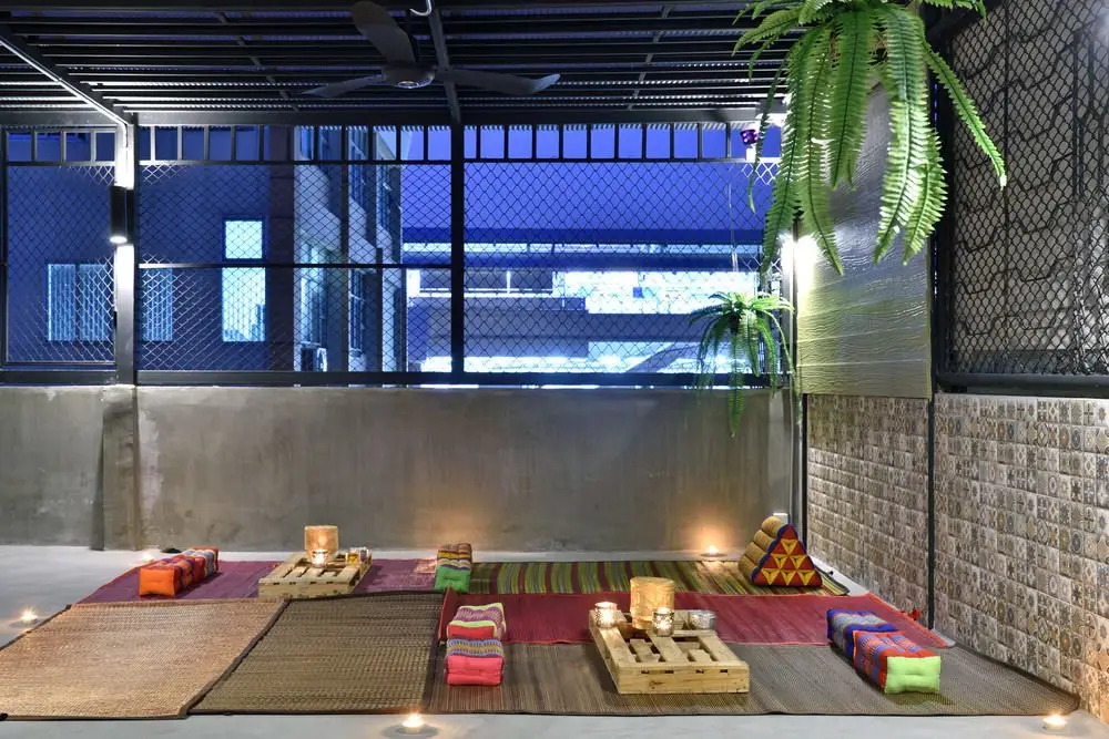 Бангкок: M Gray Hostel & Cafe