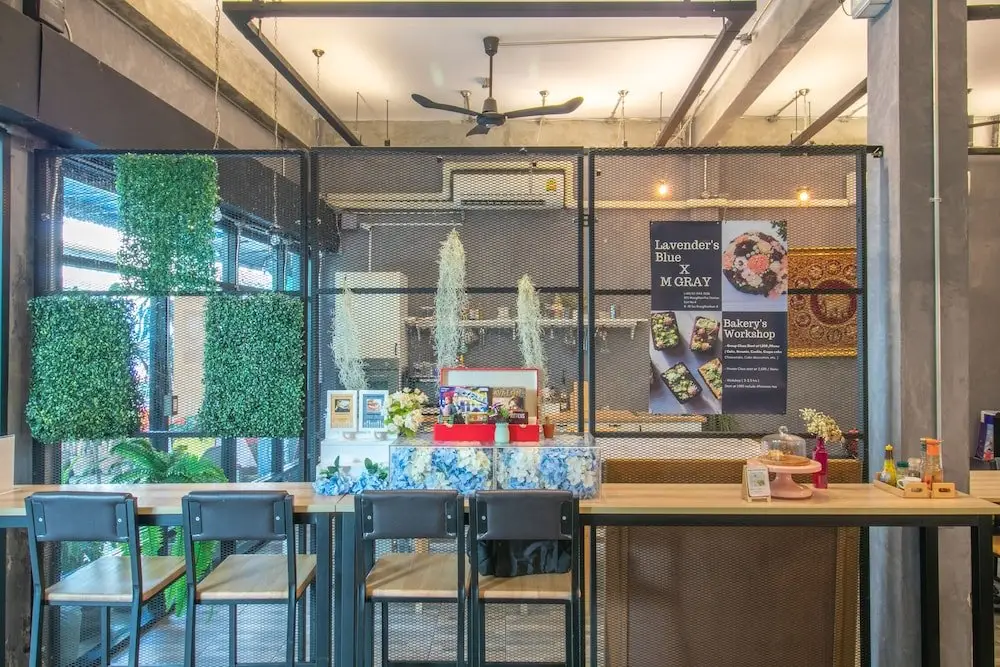 Бангкок: M Gray Hostel & Cafe