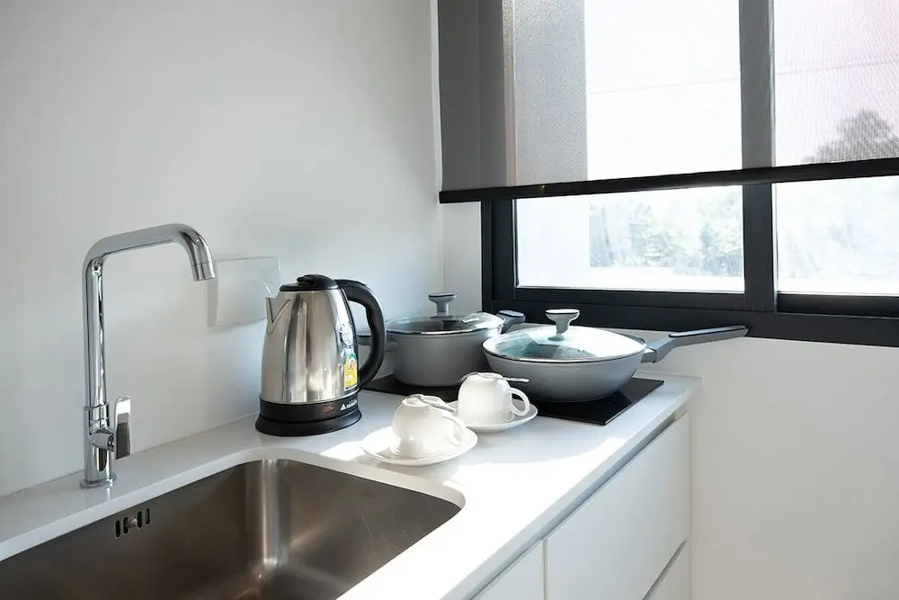 Кату: Studio Central Hillview A901