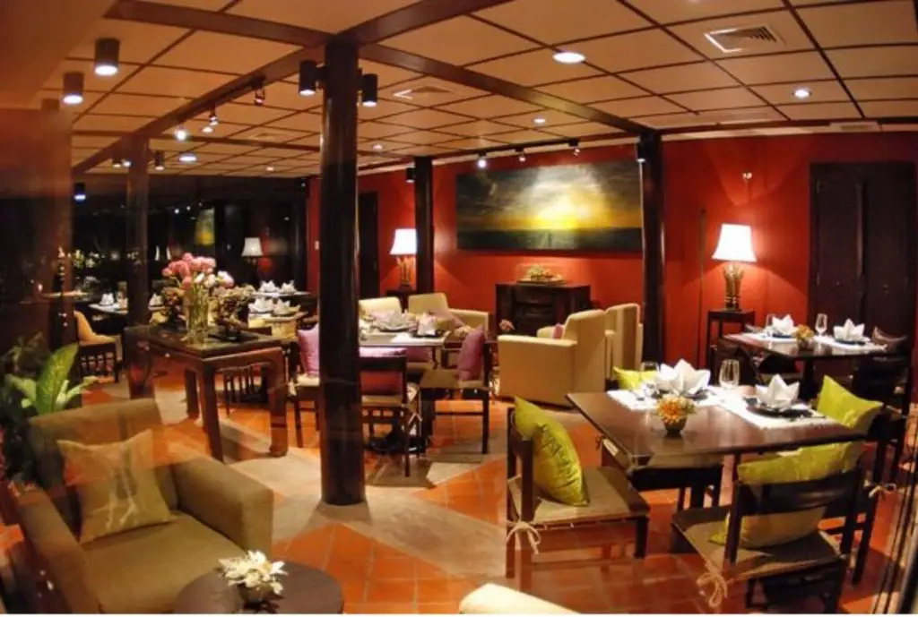 Бангкок: The Rose Hotel Bangkok