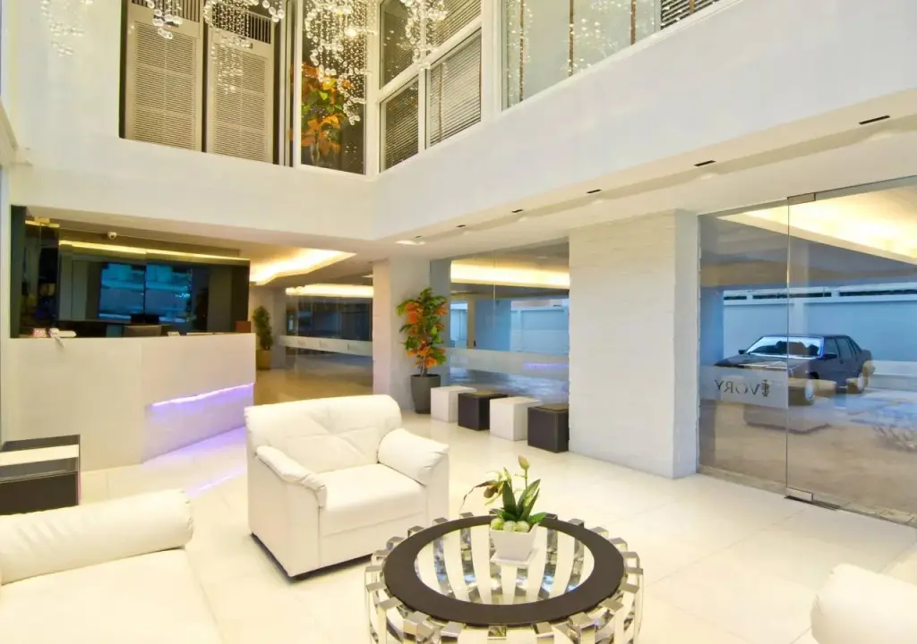 Паттайя: The Ivory Villa