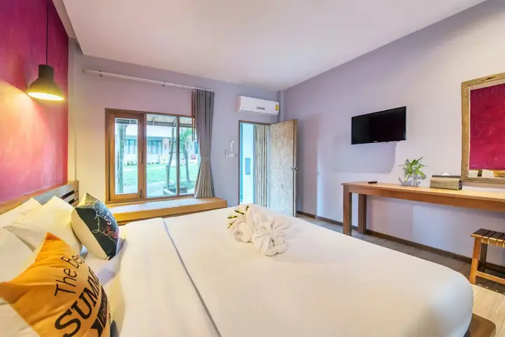 Ко Самет: Bar and Bed