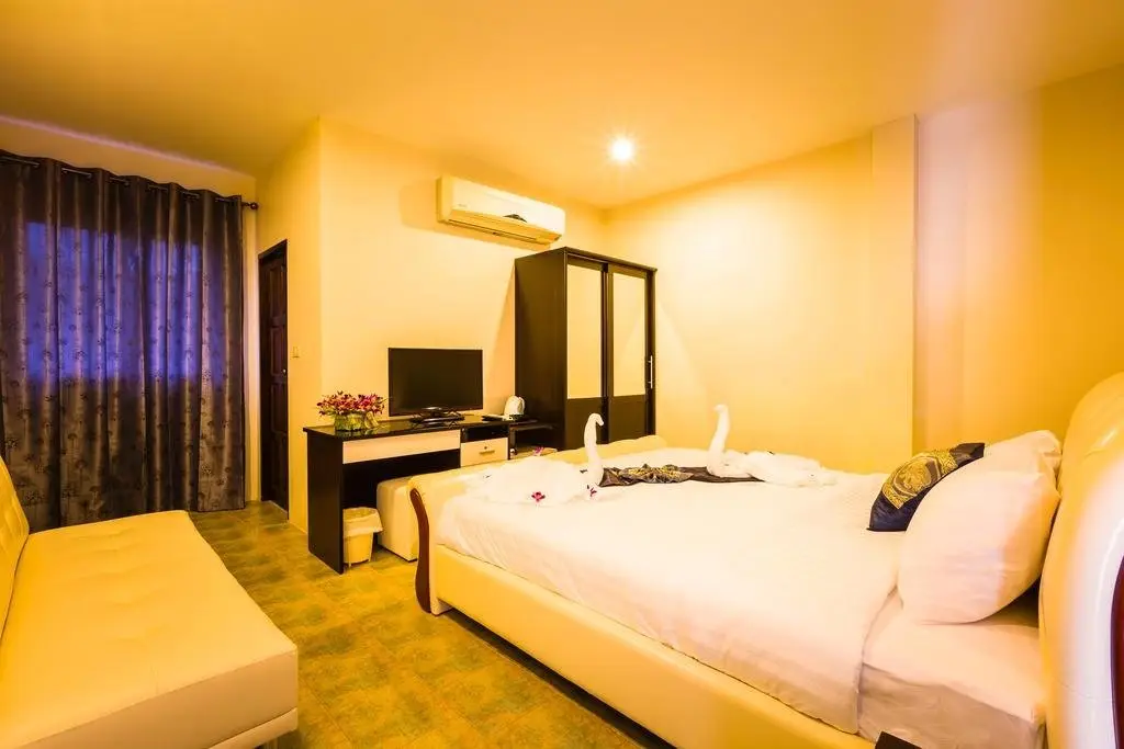 Камала Бич: Bianconero Resort