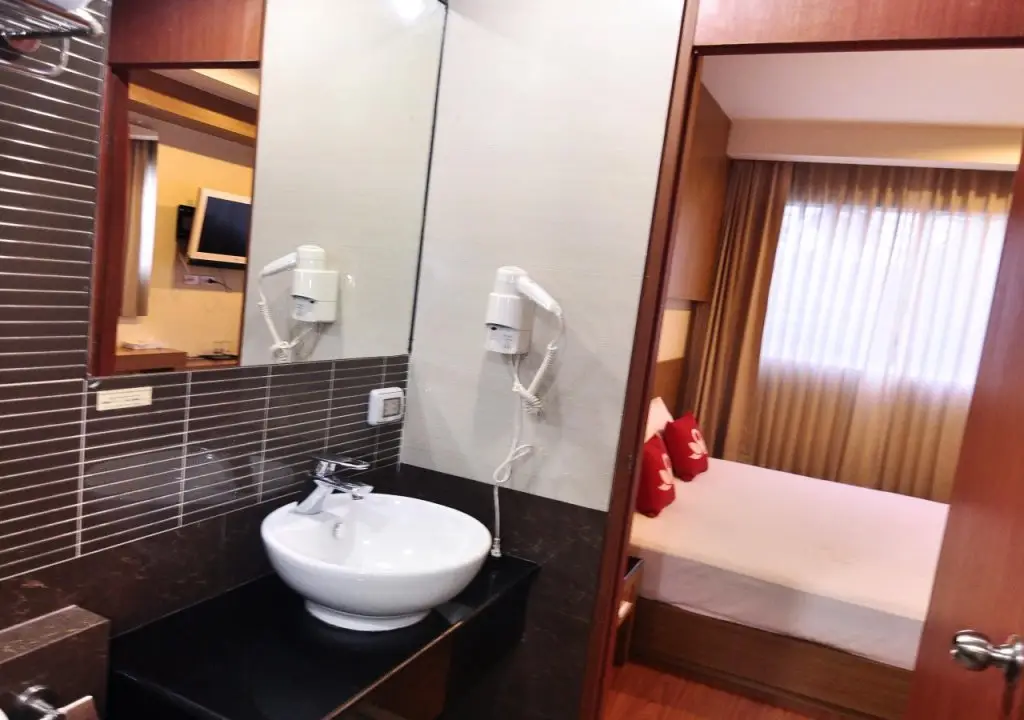 Бангкок: Talai Suites