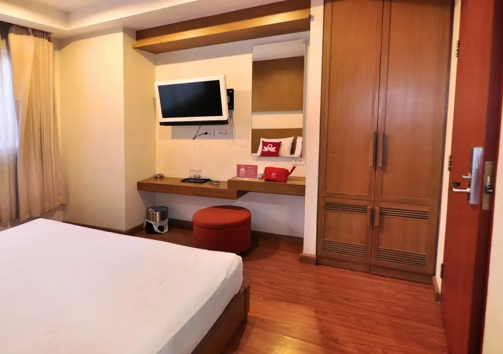 Бангкок: Talai Suites