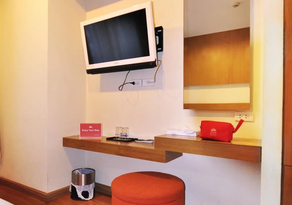 Бангкок: Talai Suites