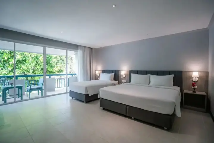 Пхукет: Phuket Island View Resort