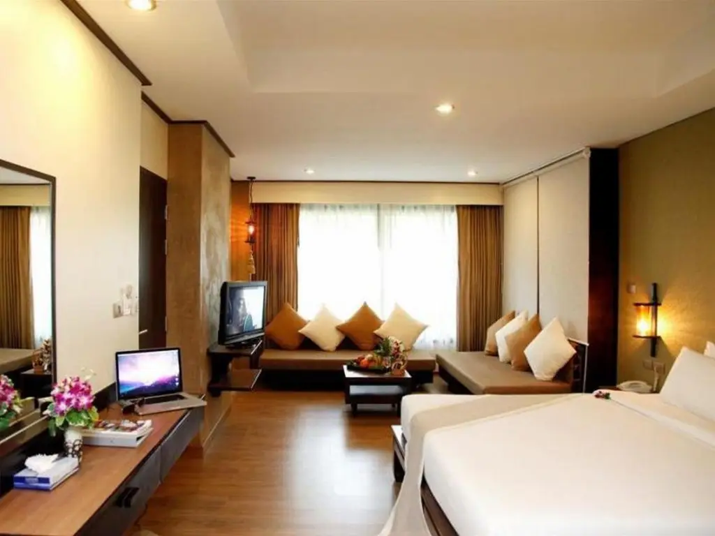 Phuket Island View Resort — фото 1