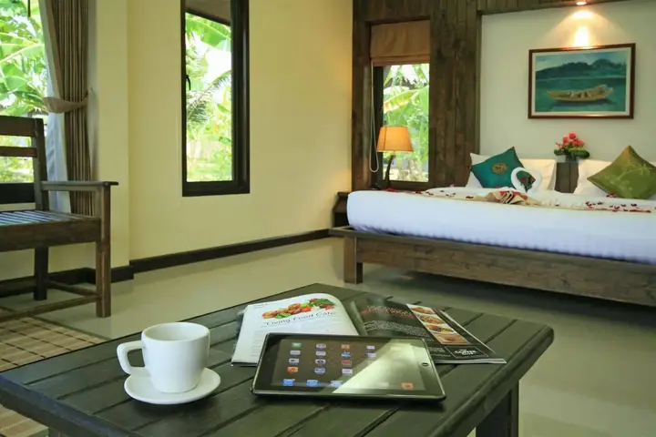 Пхукет: The Villa Laemhin Lagoon Resort