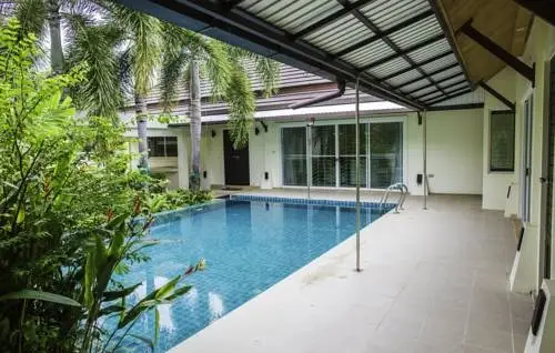 Nai Harn Pool Villa — фото 1