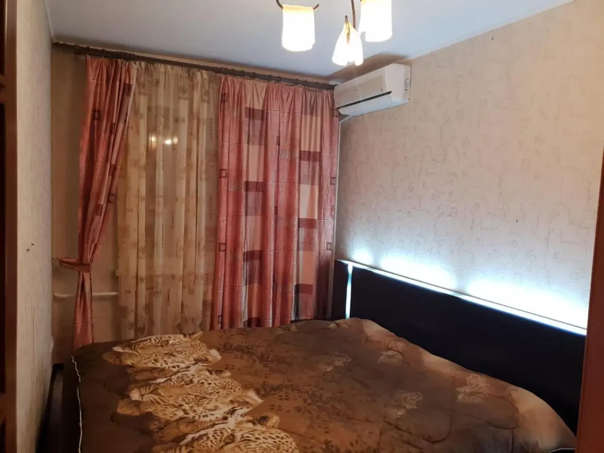 Новосибирск: Апартаменты на Кропоткина