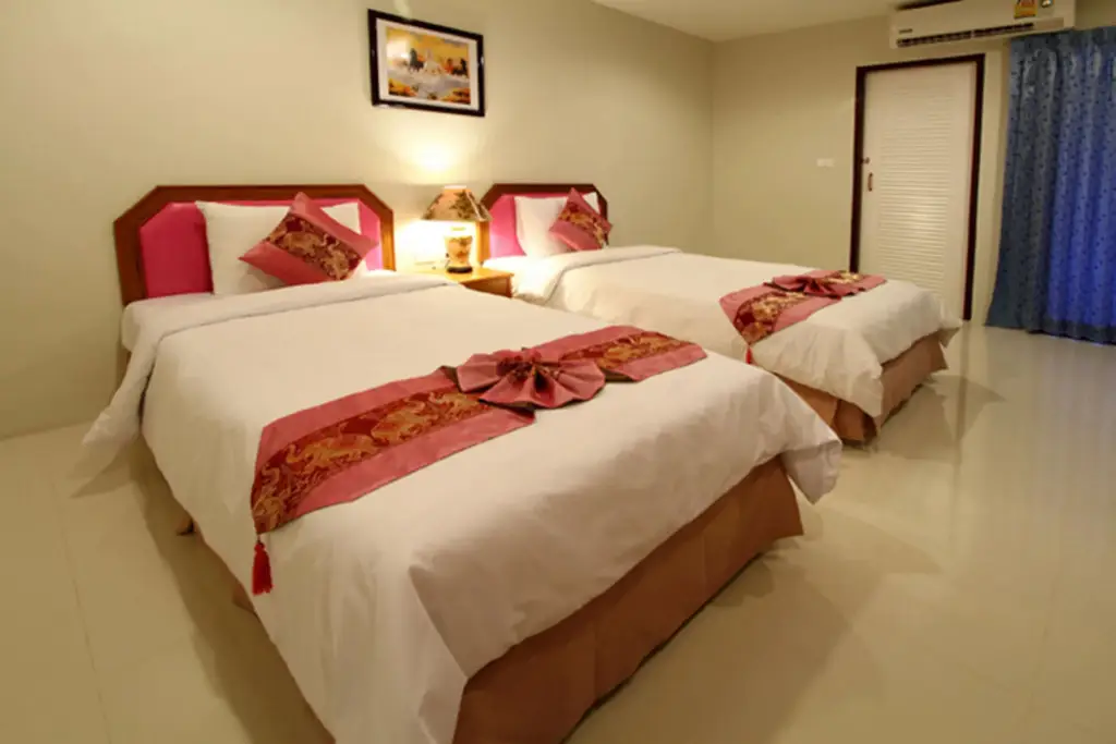 Тхаланг: Phuket Airport Inn