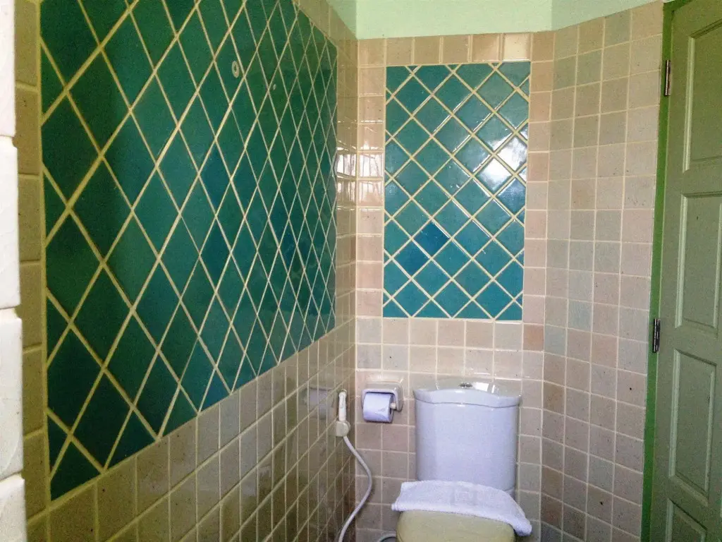 Чонбури: Yanadin Service Apartment