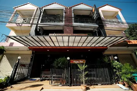 OYO 465 Krung Kao Traveller Lodge (Vaccinated Staff) — фото 1