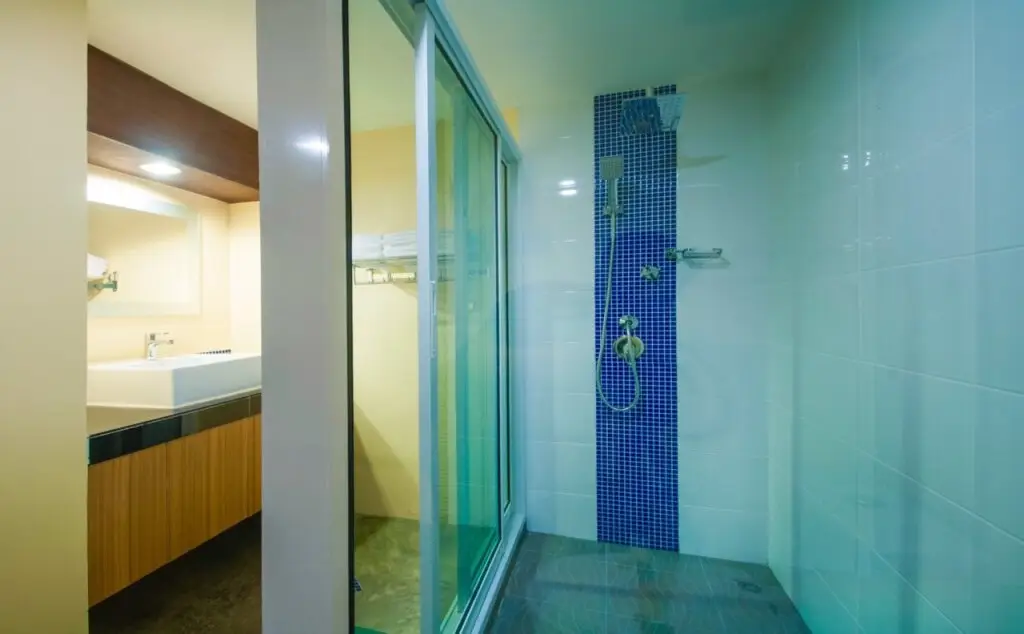 Бангкок: BH Business Hotel