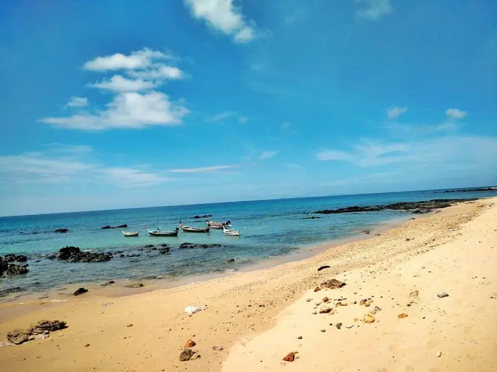 Ланта: The Sea At Lanta Hotel