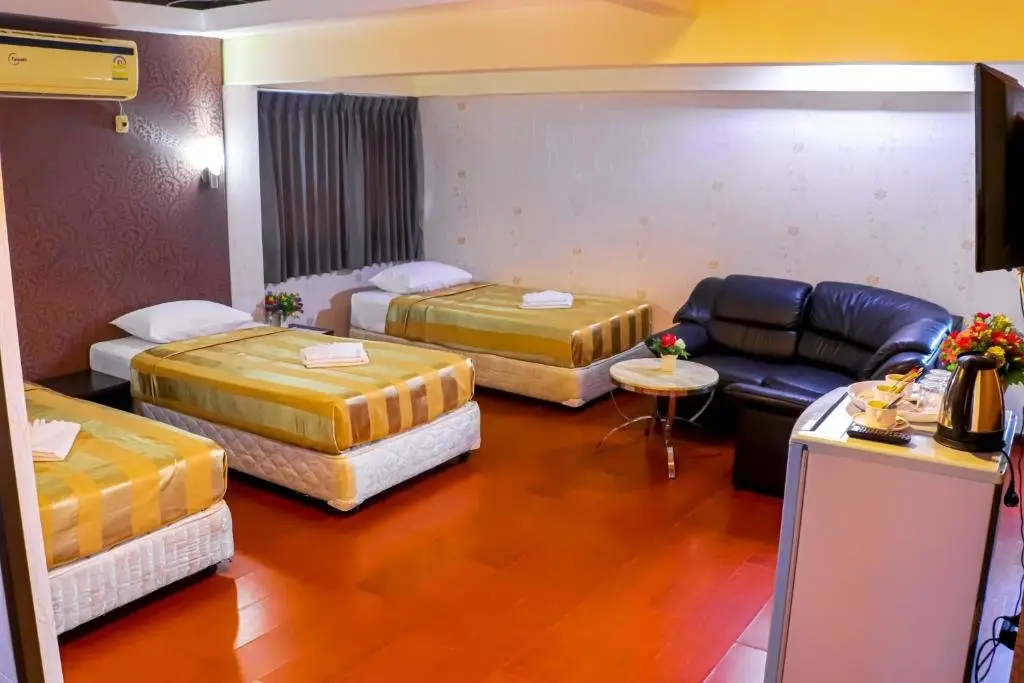Бангкок: Visiting Card Hotel & Resort