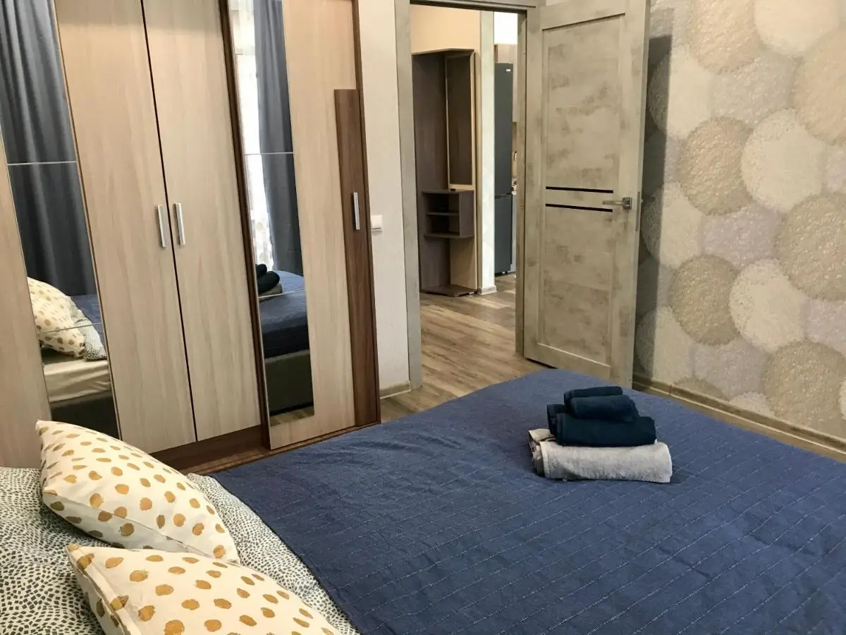 Новосибирск: Romanna Home, с отдельной спальней в ЖК Академия