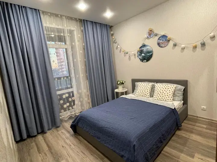 Новосибирск: Romanna Home, с отдельной спальней в ЖК Академия