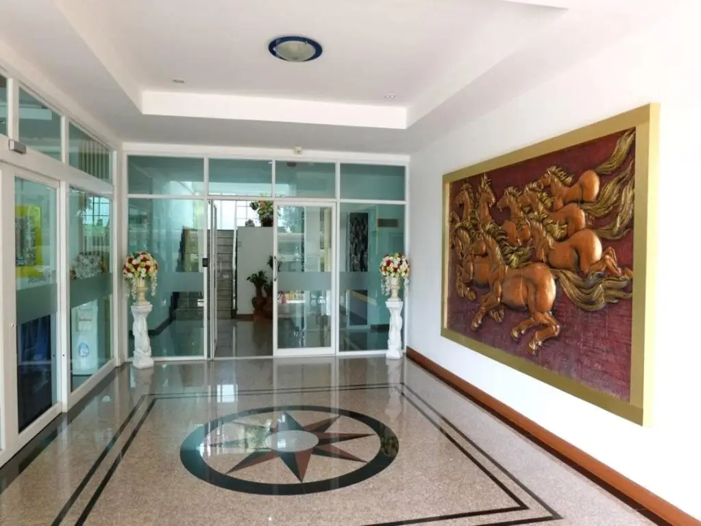 Кхонкэн: All Seasons Residence