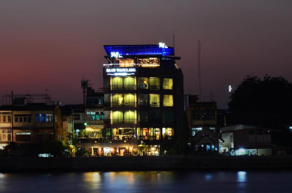 Бангкок: Baan Wanglang Riverside