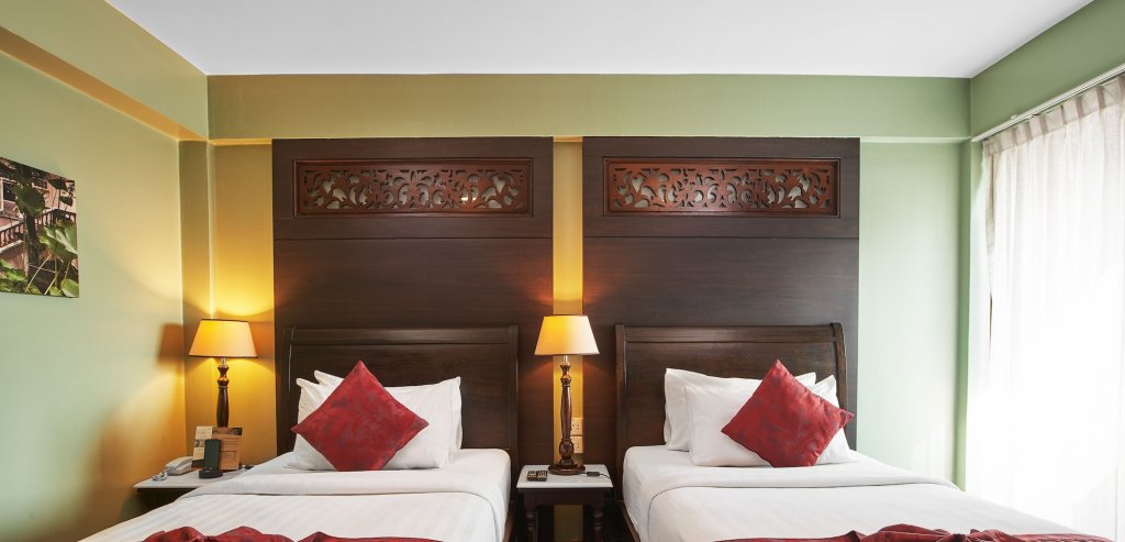 Бангкок: Baan Wanglang Riverside