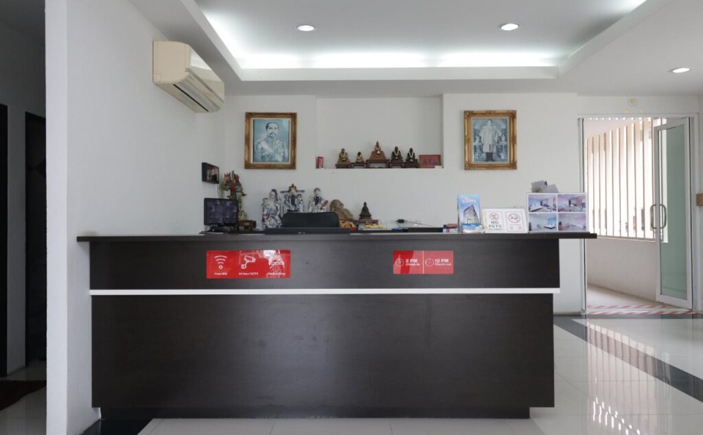Hua Hin Irooms Hotel — фото 1