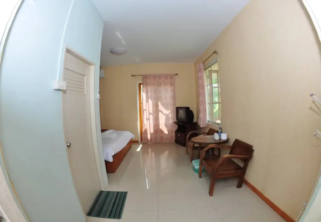 Паи: Pailaisi Resort