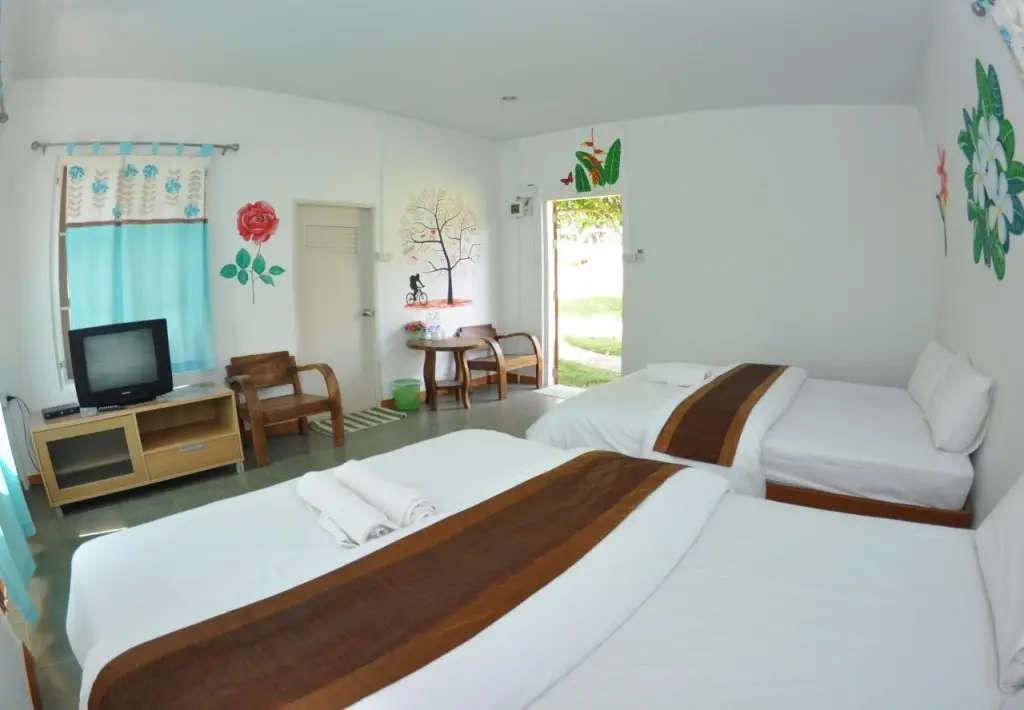 Паи: Pailaisi Resort