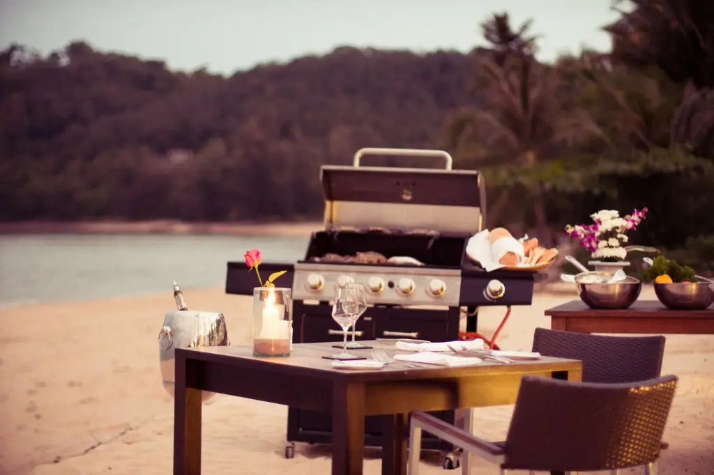 Пхукет: The Nchantra Pool Suite Phuket