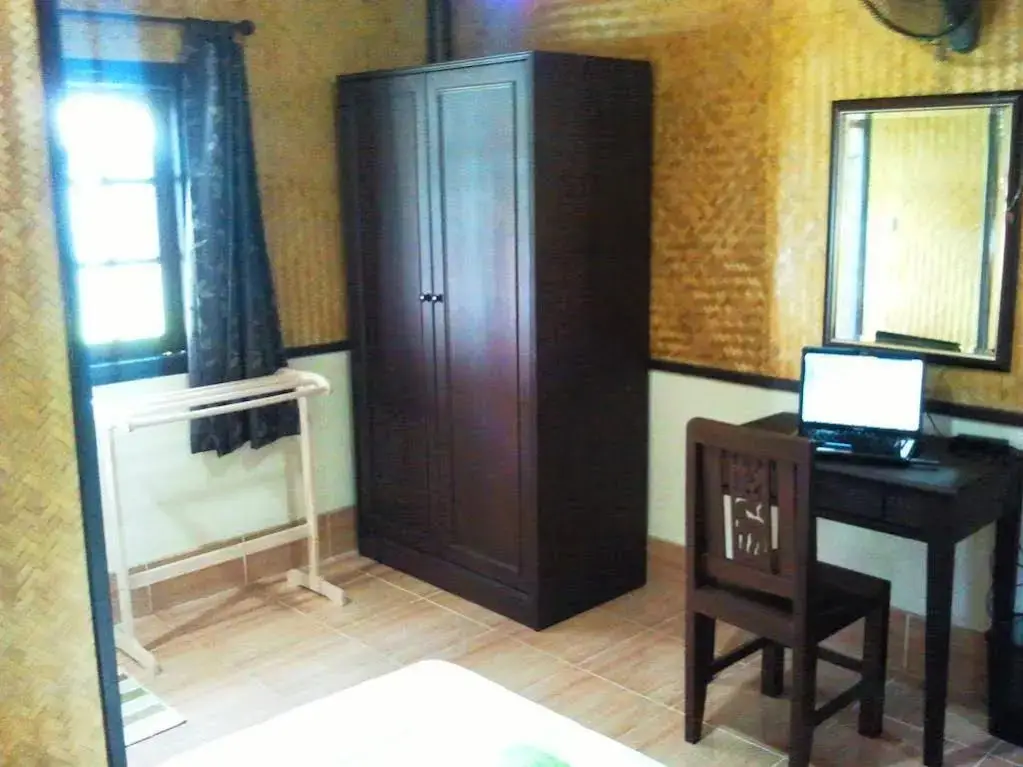 Ко-Липе: La Luna Italian Restaurant & Accommodation