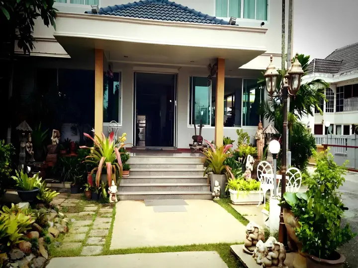 Лоэй: Loei Orchid Hotel