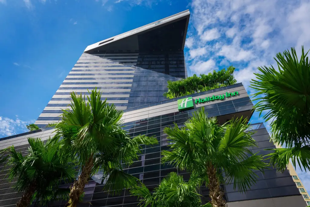 Holiday Inn Bangkok Sukhumvit by IHG — фото 1