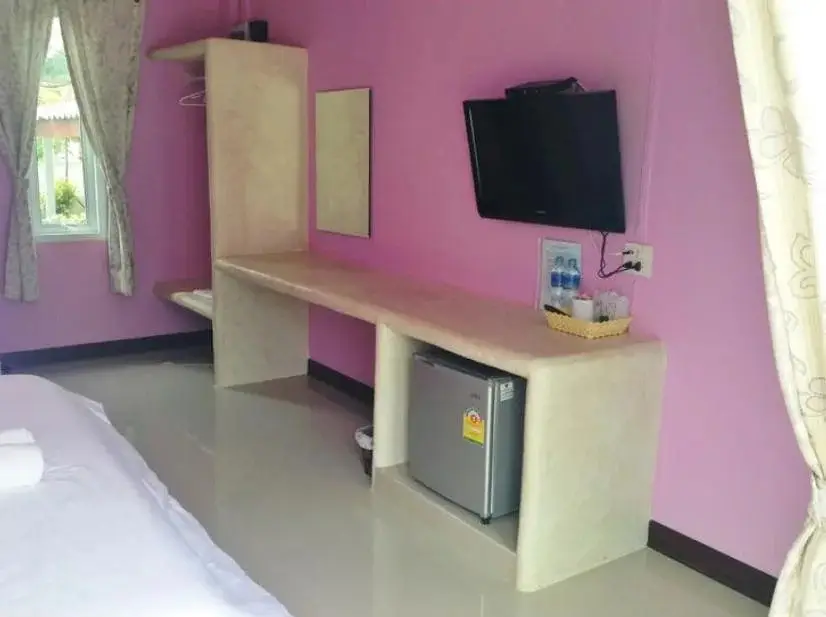 Суан Фуэн: Baan Chomjan at Suanphung