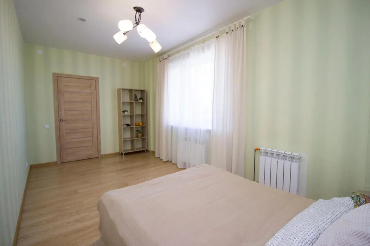 Новосибирск: Апартаменты у реки и аквапарка