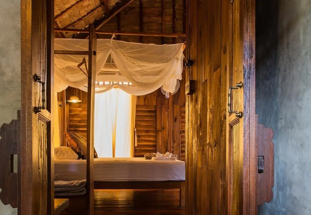 Кху Ра Бу Ри: The Moken Eco Village