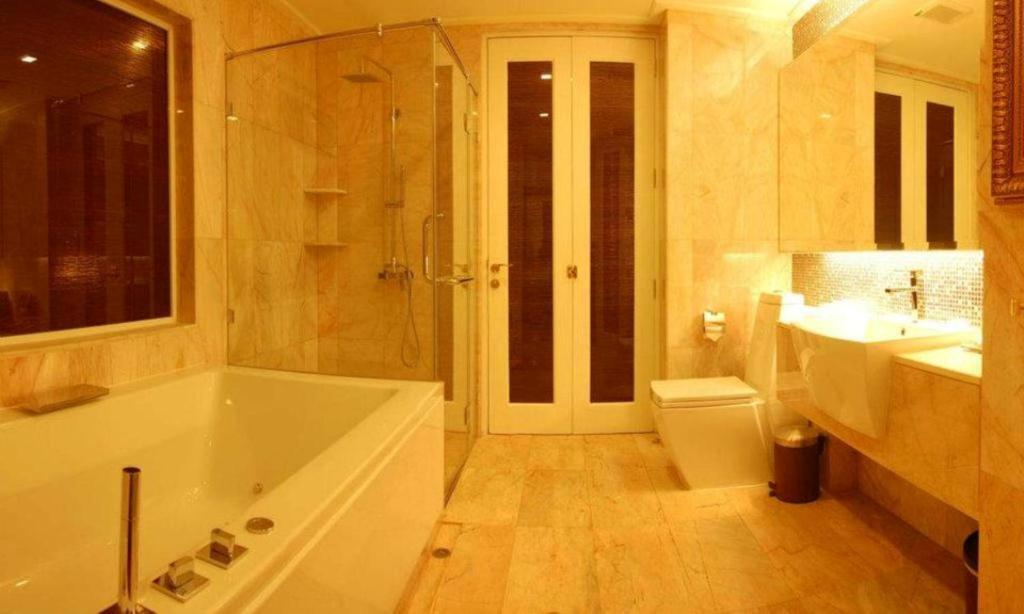 Бангкруай: Maleewana Hotel & Resort