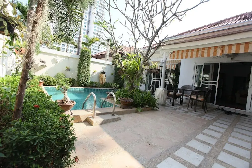 Паттайя: Majestic Residence Pattaya by 38